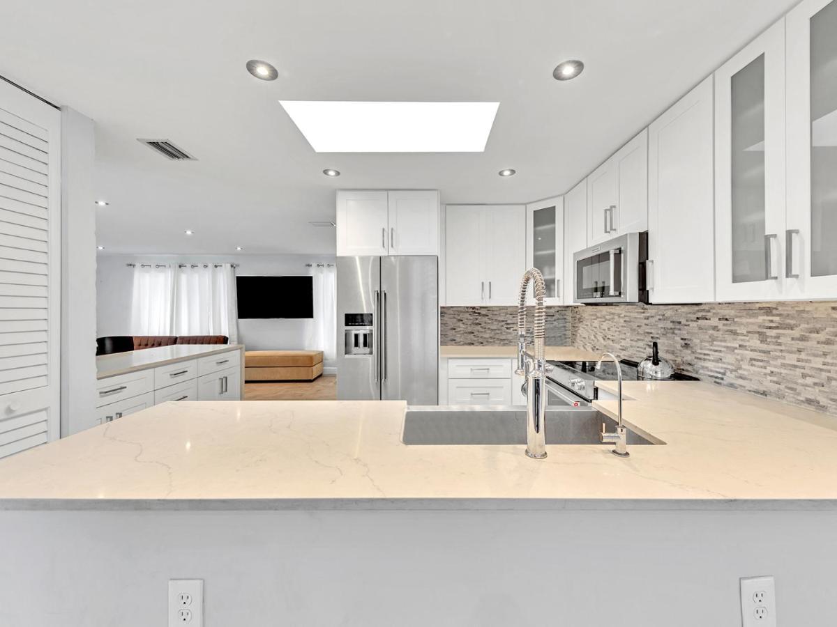 Supervilla - 3Br/2Ba - Pool - Walk To Beach Hollywood Exterior photo